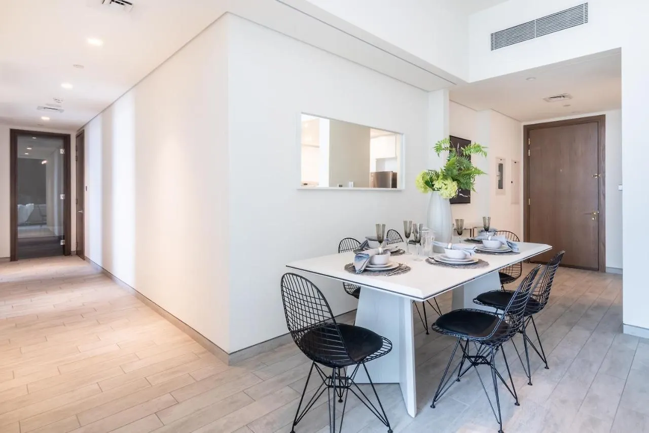 Eden'S Homes & Villas - Millennium Atria Residences 두바이 0*,