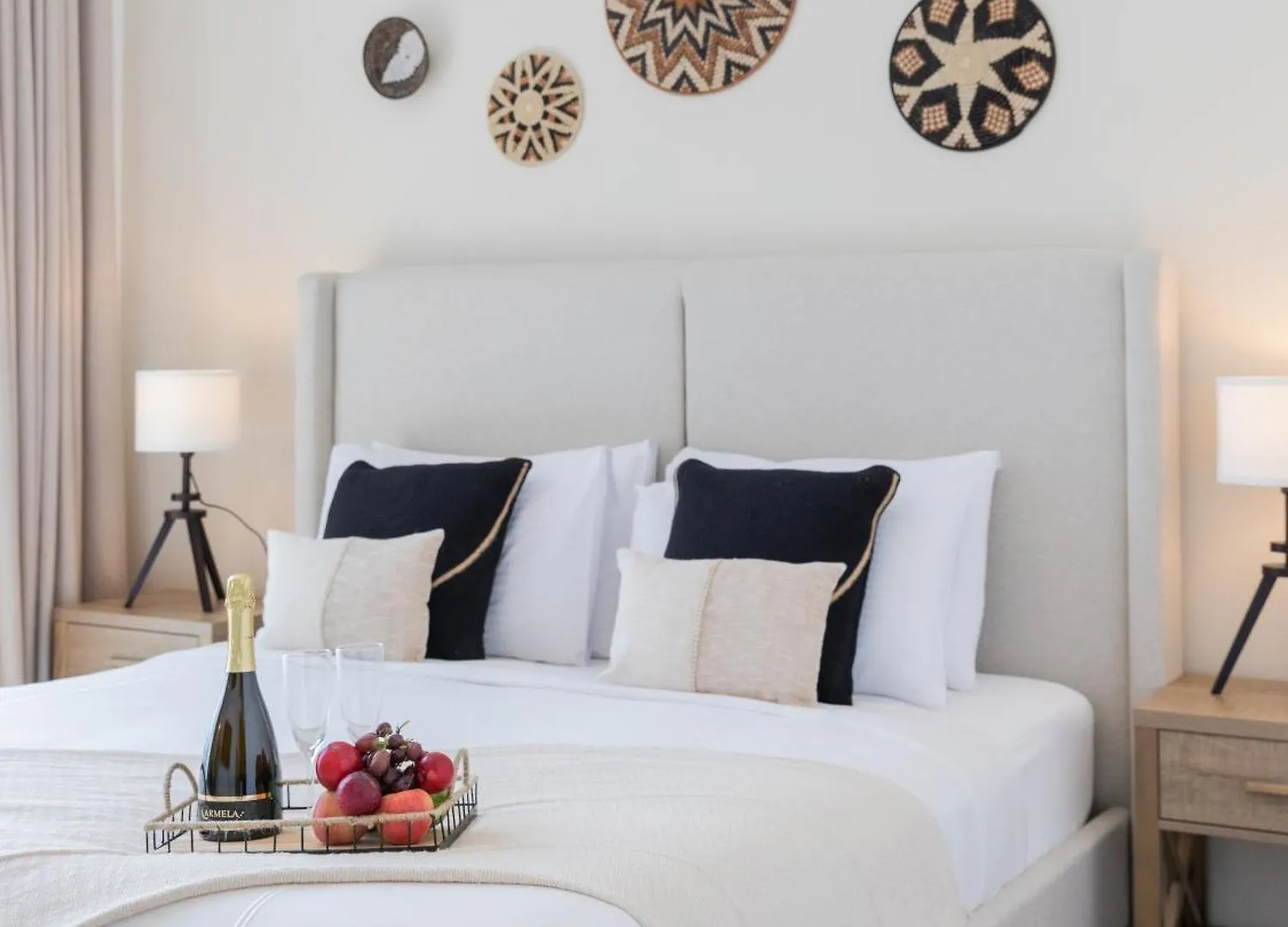 Eden'S Homes & Villas - Millennium Atria Residences 두바이 아파트