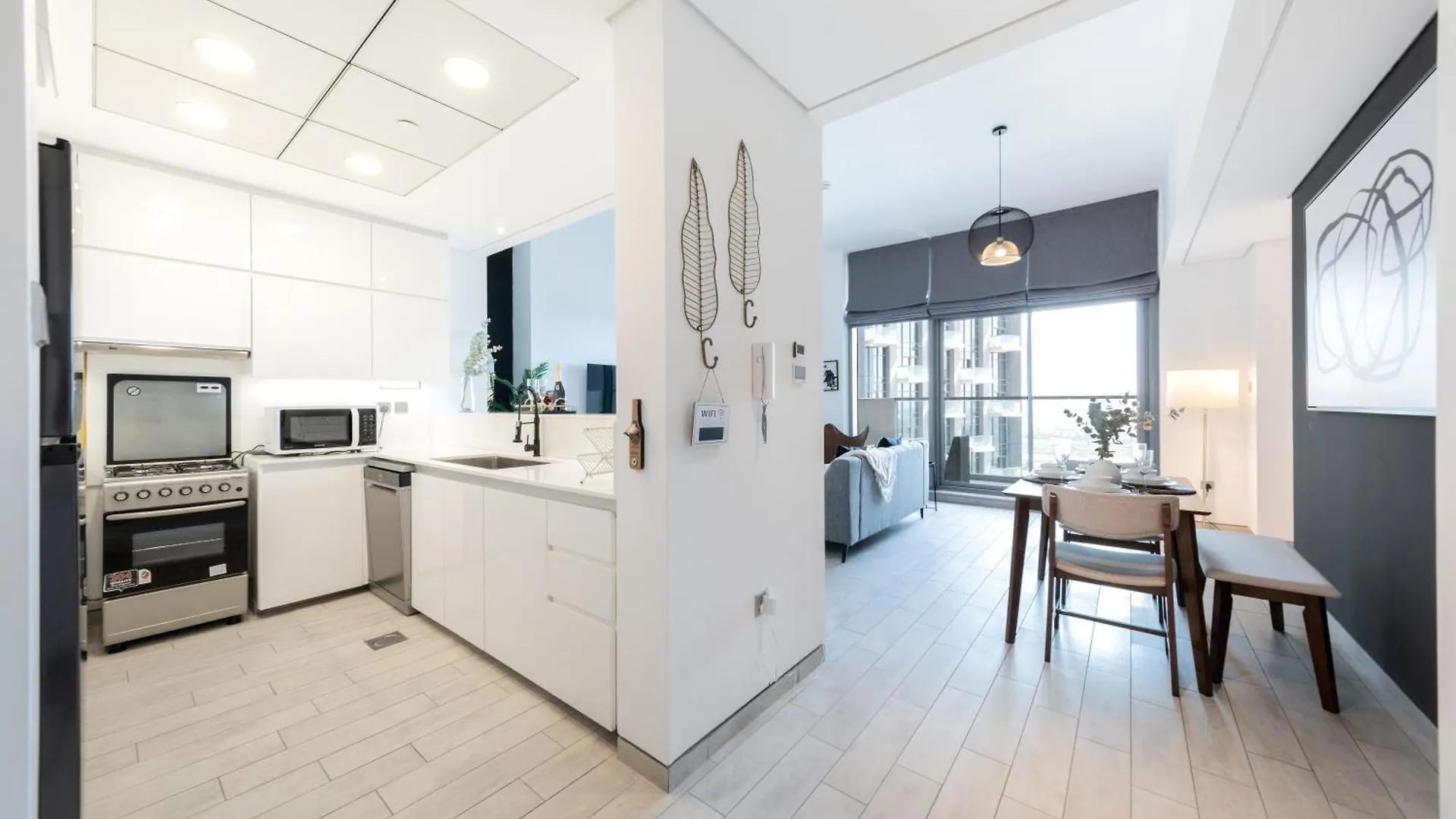 Eden'S Homes & Villas - Millennium Atria Residences دبي 0*,  الإمارات العربية المتحدة